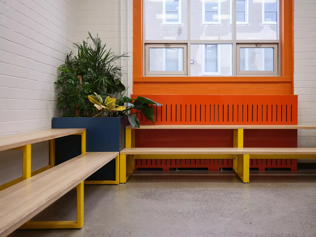 Photo de la table-estrade Bantam conçue par Taktik Design.