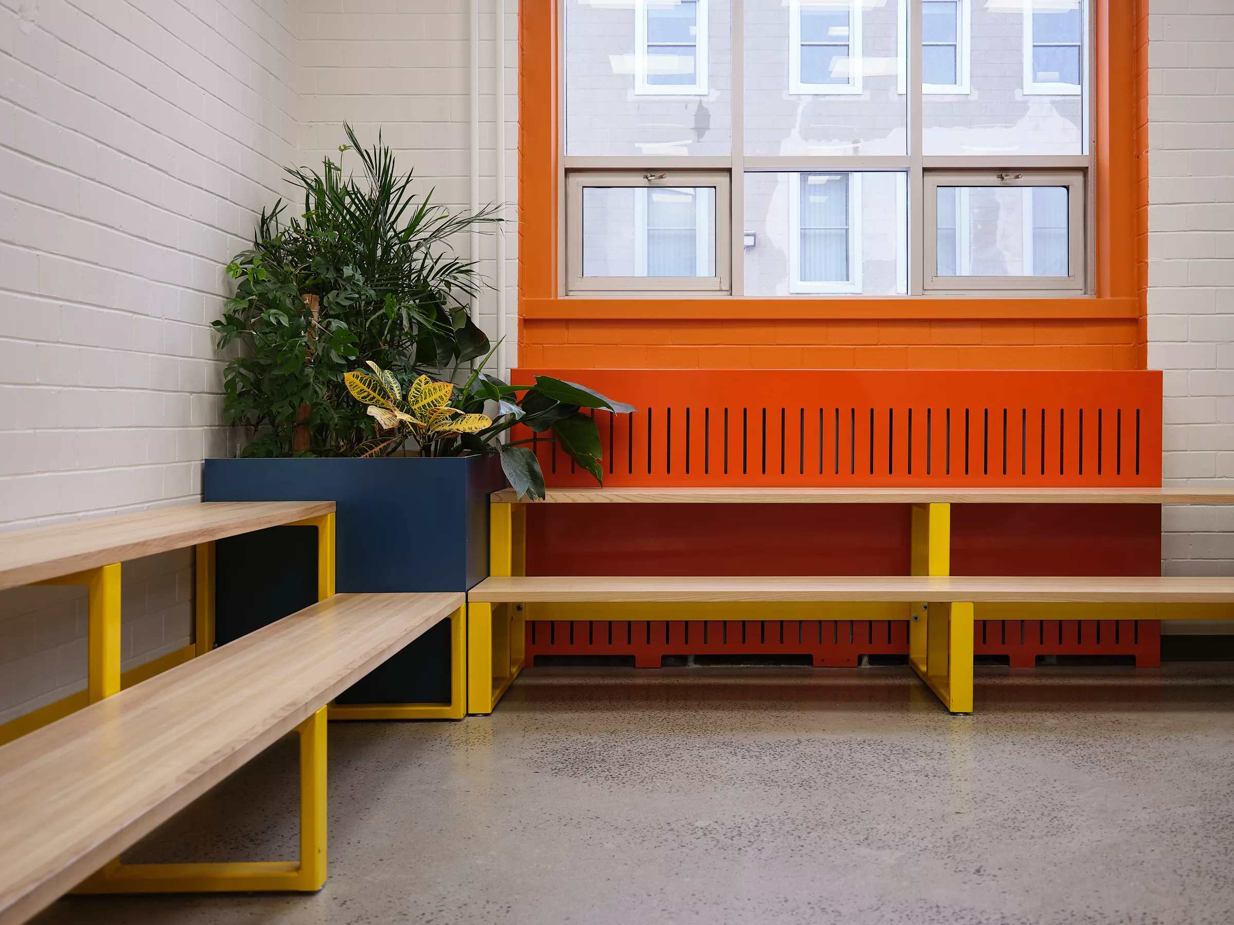 Photo de la table-estrade Bantam conçue par Taktik Design.