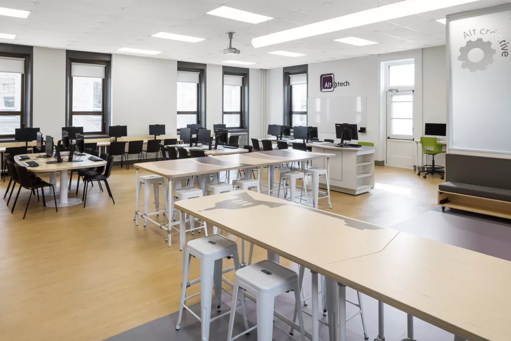 L,espace de programation de la Alt-O-Tech du Pensionnat du Saint-Nom-de-Marie.