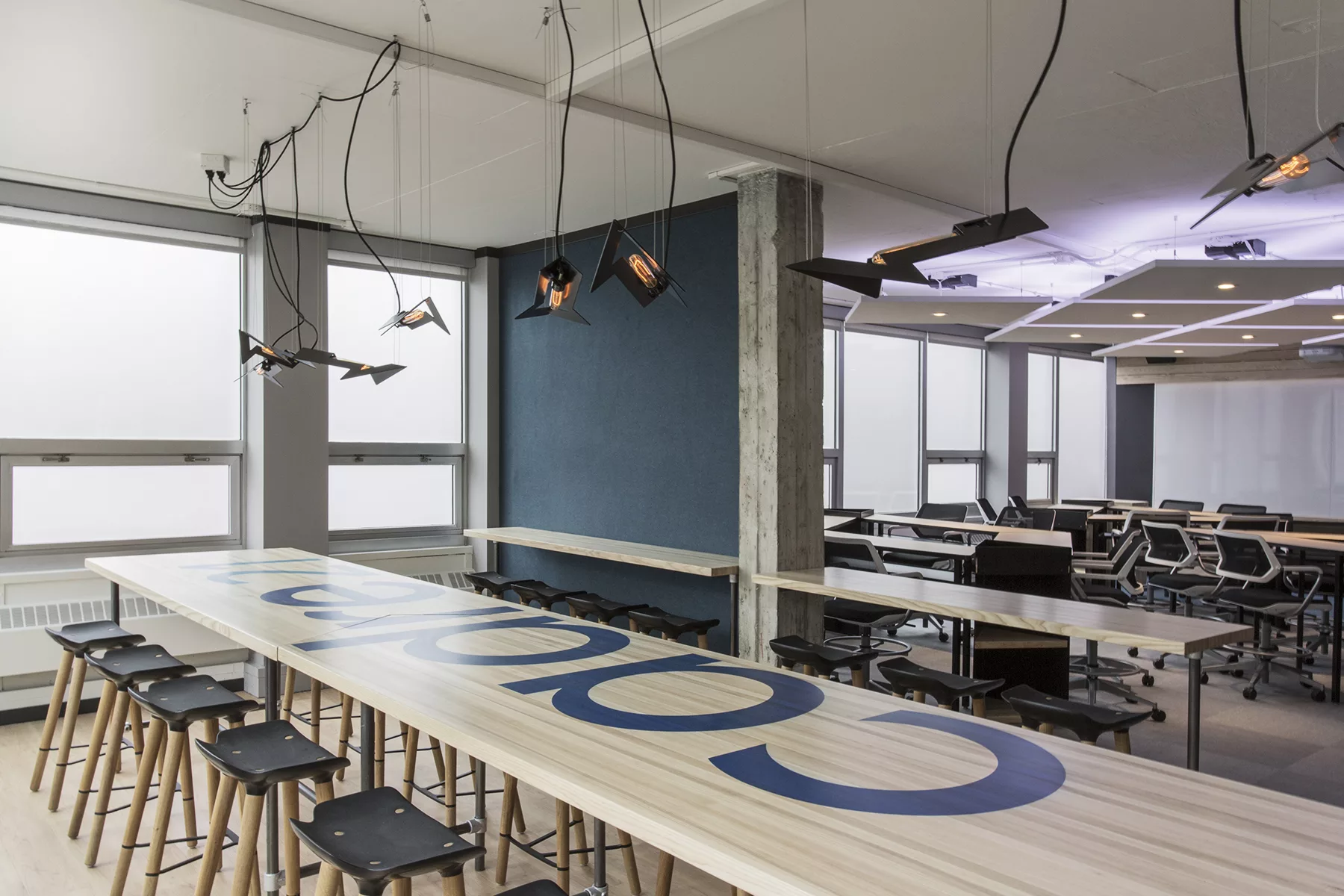 vue d'une des grandes salles de formation
Cadre 21 de la FEEP.