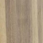 Texture de bois foncé des bureaux d'assureance de la FEEP.